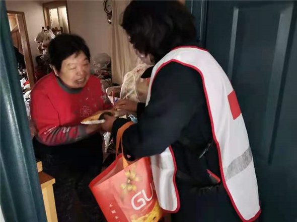 潤(rùn)康苑社區(qū)開展“紅十字會(huì)關(guān)愛殘疾人”活動(dòng)