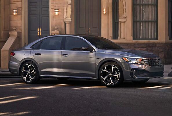 大眾、豐田紛紛暫定部分工廠生產(chǎn)：全是缺芯惹的禍