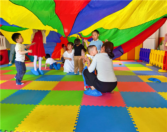 田園社區(qū)：歡樂(lè)照亮世界 喜迎六一兒童節(jié)