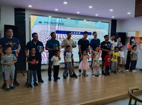 新時(shí)代文明實(shí)踐|橋頭社區(qū)：大手牽小手 父子共享快樂時(shí)光