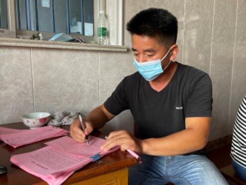 許高村：兩個(gè)人、兩條線、兩輛車 廣泛宣傳嚴(yán)密摸排