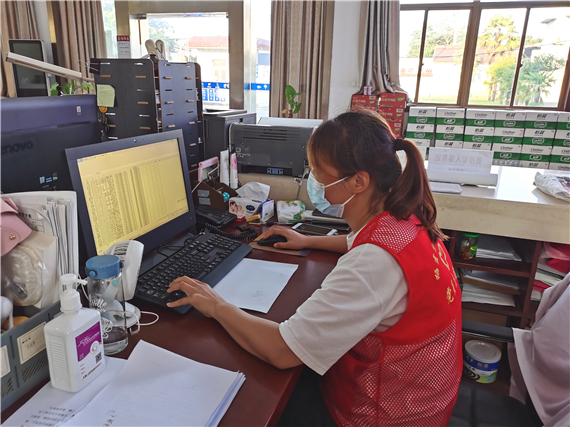 戰(zhàn)“疫”防“汛”不容辭 歲月無悔續(xù)芳華