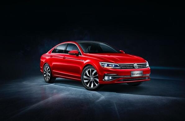 大眾凌度試駕車連人帶車從3樓墜落 僅輕傷！網(wǎng)友：這車質(zhì)量可以買