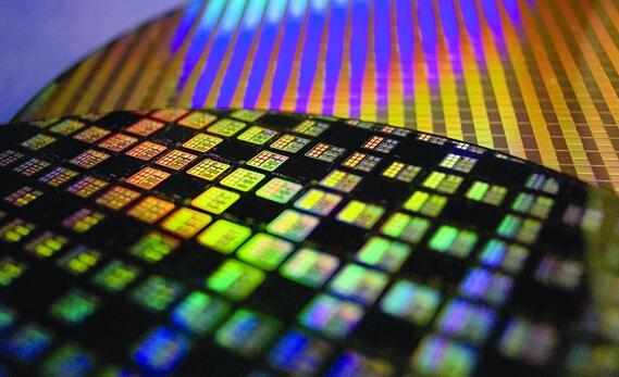 中國芯片5年內(nèi)反超世界最高水平？專家：局部有可能
