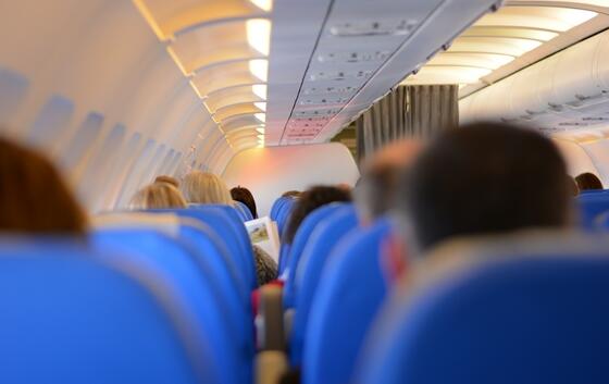 飛機上也能上網(wǎng)刷視頻了！中國電信推出天翼空中上網(wǎng)產(chǎn)品