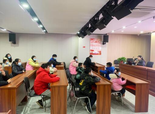 歲寒情暖 火炬村開(kāi)展新春走訪慰問(wèn)活動(dòng)