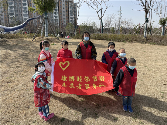 殷巷社區(qū)：傳承雷鋒精神 爭(zhēng)當(dāng)環(huán)保衛(wèi)士