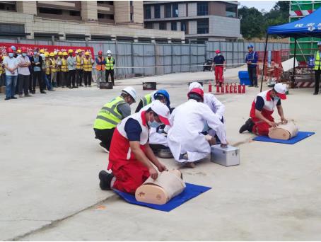 紅梅社區(qū)開展夏季高溫高墜應急演練
