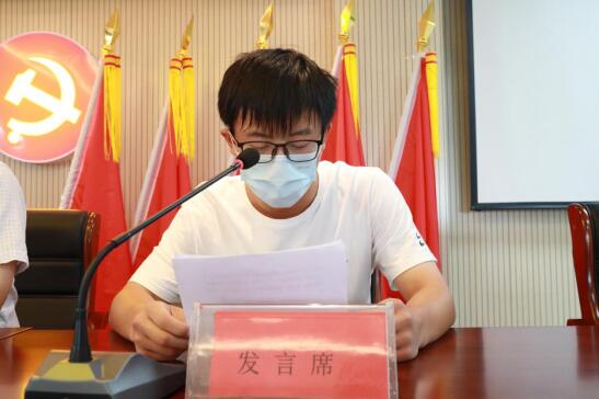 尚橋社區(qū)開展第三屆優(yōu)秀學(xué)生教育金獎(jiǎng)勵(lì)大會(huì)