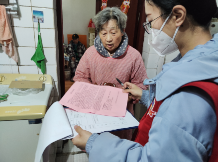 金寧新村社區(qū)黨委： 齊心協(xié)力筑防線 愛(ài)心告知暖人心